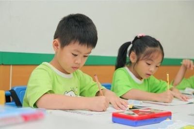 廣州天河區(qū)四所小學(xué)試點(diǎn)校內(nèi)課后托管，助力校外服務(wù)優(yōu)化升級(jí)