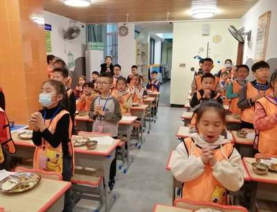 如何吸引家長選擇校外托管班機構(gòu) 中小學(xué)生托管服務(wù)的關(guān)鍵策略